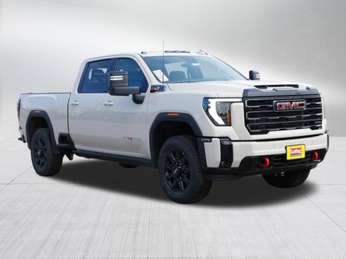 New 2026 GMC Sierra 2500 AT4 w/ AT4 Premium Plus Package AWD/4WD image 7