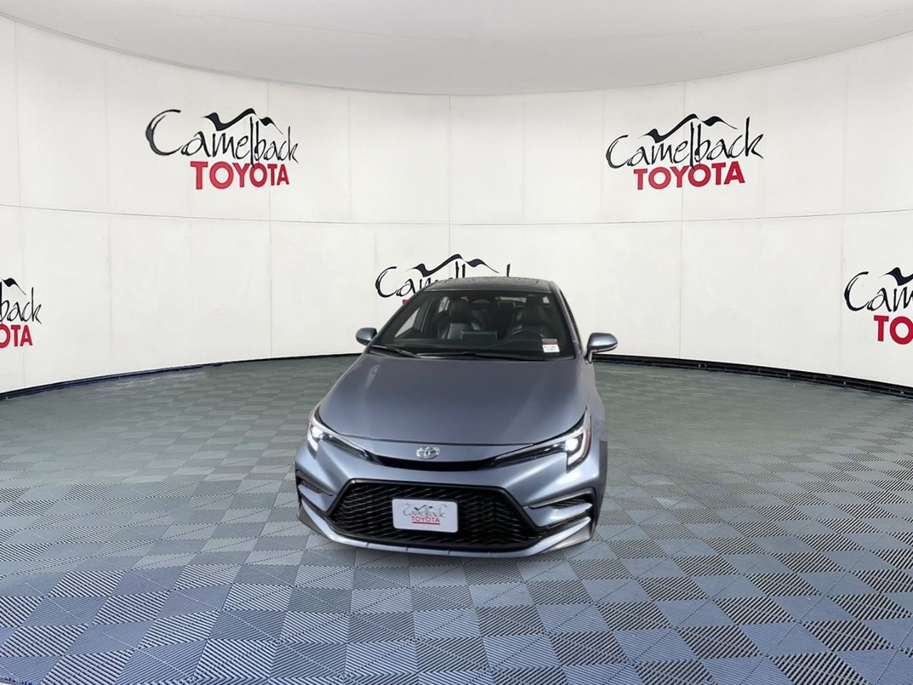 Used 2024 Toyota Corolla XSE FWD image 6