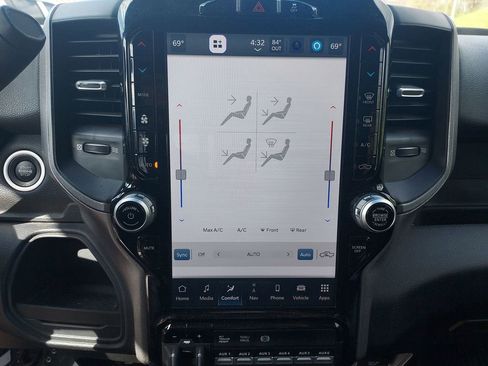 Used 2023 RAM 2500 Tradesman image 25