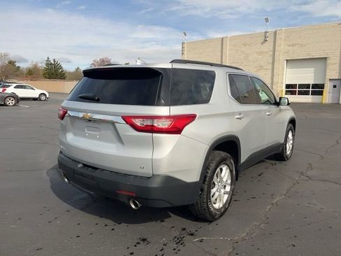 Used 2021 Chevrolet Traverse LT FWD image 5