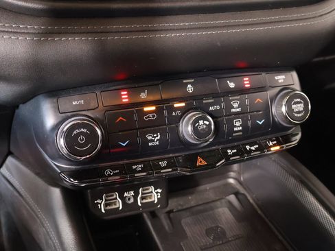 Used 2022 Dodge Durango GT AWD/4WD image 8