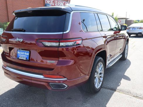 Used 2022 Jeep Grand Cherokee L Summit w/ Advanced Protech Group IV AWD/4WD image 8
