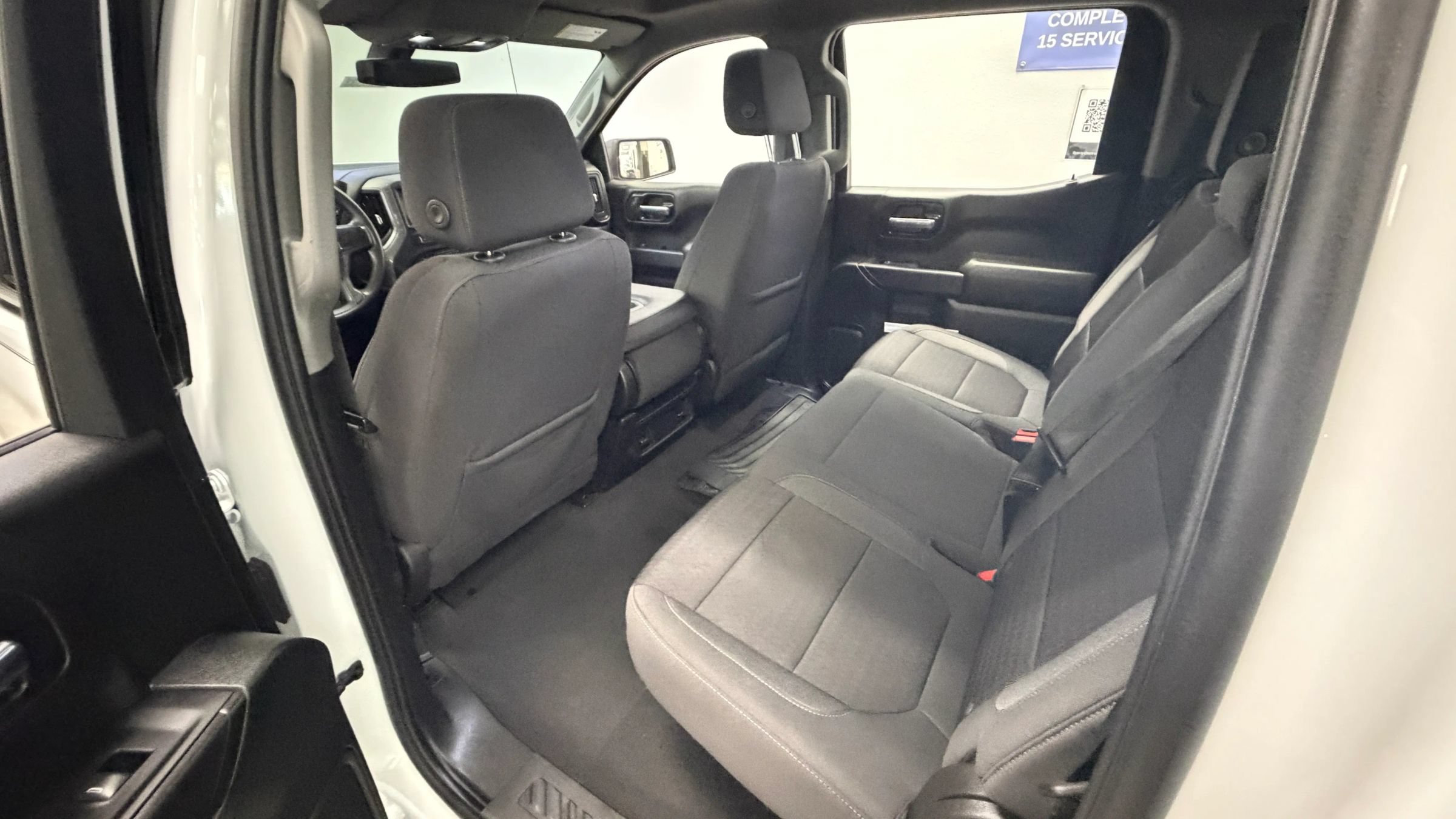 Used 2022 Chevrolet Silverado 1500 Custom AWD/4WD image 18