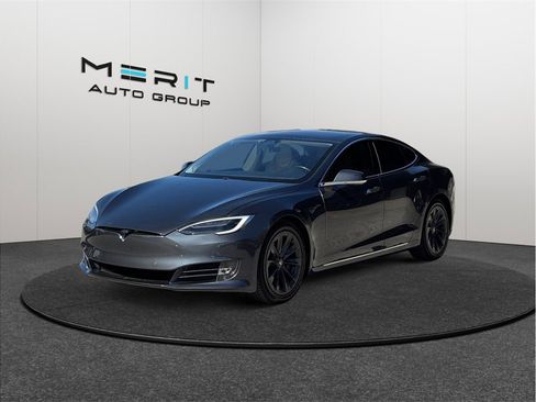 Used 2018 Tesla Model S 100D image 4