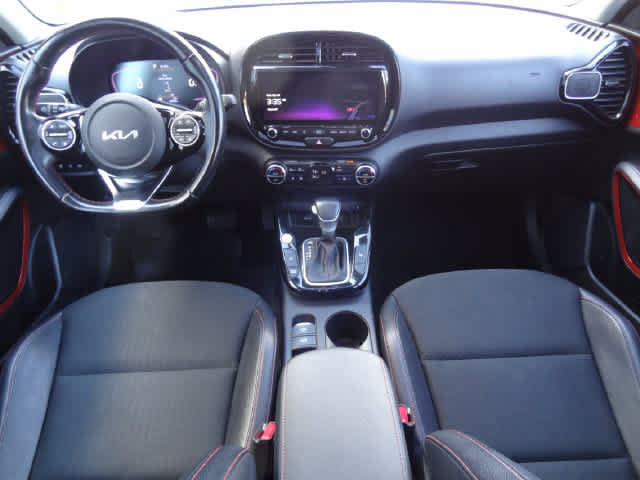 Used 2023 Kia Soul GT-Line w/ GT-Line Technology Package FWD image 9