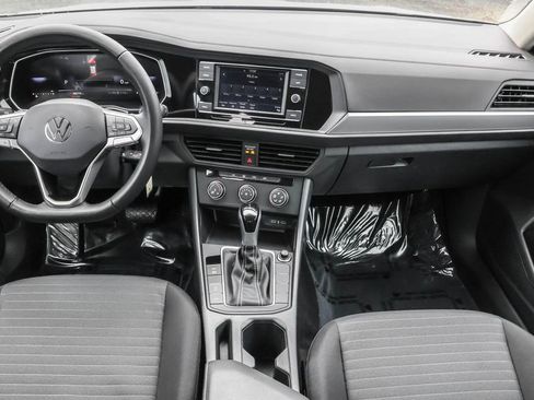 Used 2024 Volkswagen Jetta S image 27