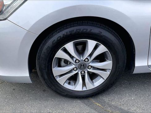 Used 2013 Honda Accord LX image 12