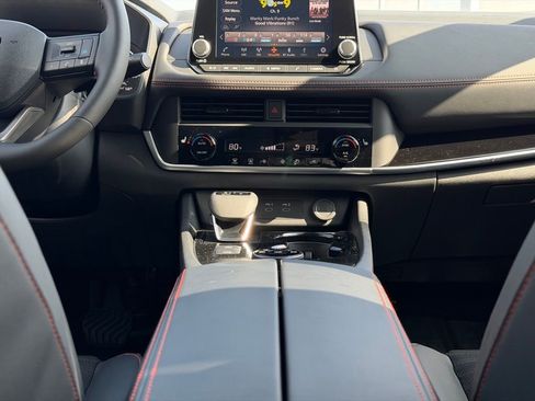 New 2026 Nissan Rogue Rock Creek image 24