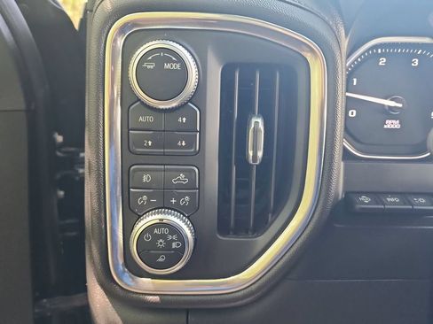 Certified 2020 GMC Sierra 3500 Denali w/ Denali Ultimate Package AWD/4WD image 18