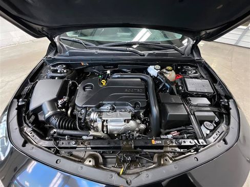Used 2023 Chevrolet Malibu LT FWD image 33