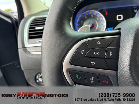 Used 2016 Chrysler 300 C w/ Safetytec Plus Group RWD image 15