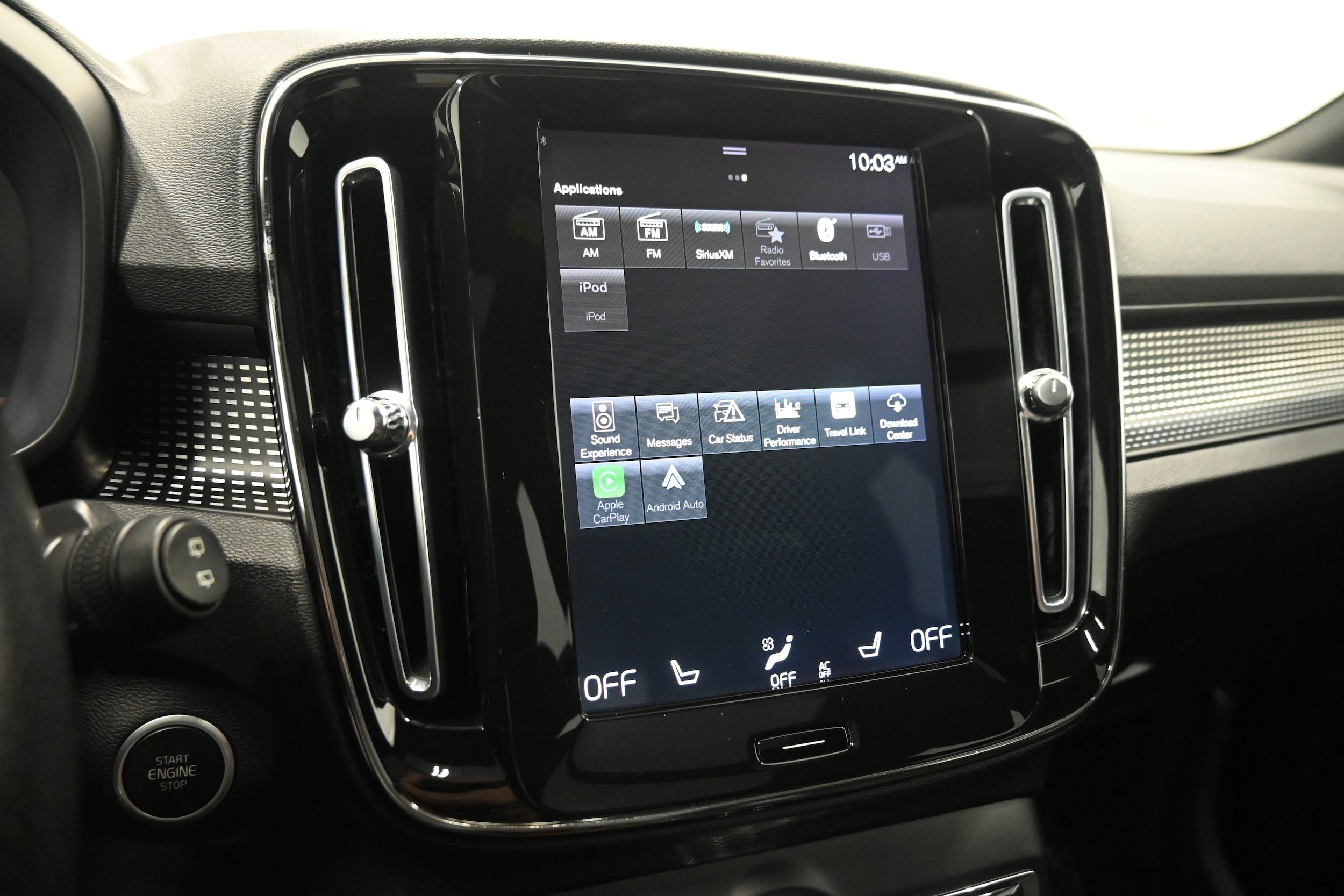 Used 2021 Volvo XC40 T5 R-Design w/ Protection Package Premier AWD/4WD image 14