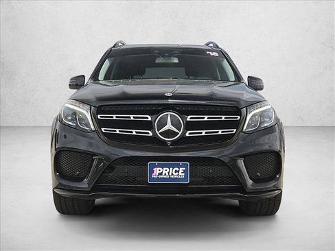 Used 2018 Mercedes-Benz GLS 550 4MATIC image 2