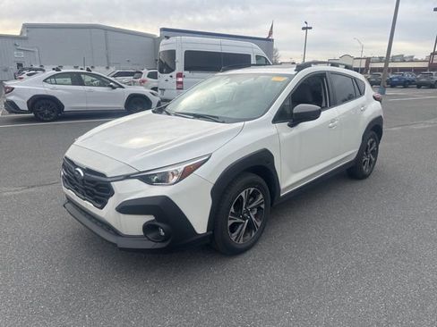 Certified 2024 Subaru Crosstrek 2.0i Premium image 3