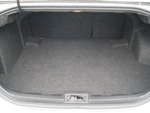 Used 2009 Mercury Milan Premier image 8