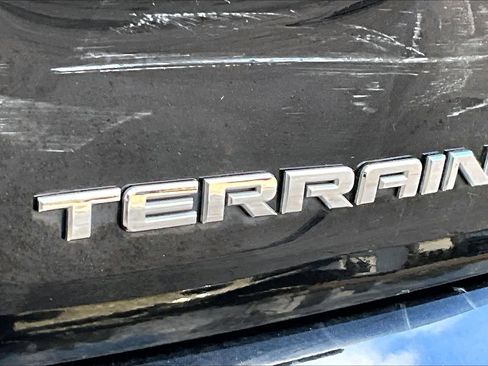 Used 2018 GMC Terrain SLE image 10