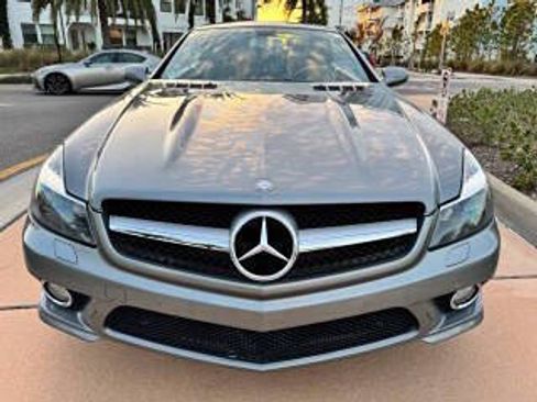 Used 2009 Mercedes-Benz SL 550 SL 550 2dr Convertible image 4