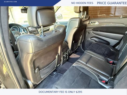 Used 2012 Jeep Grand Cherokee SRT8 w/ Luxury Group II AWD/4WD image 18