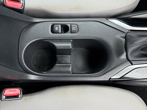 Used 2023 Toyota Corolla LE image 36