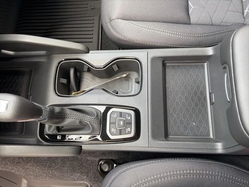 New 2026 Nissan Frontier SV w/ All-Weather Content Package image 13