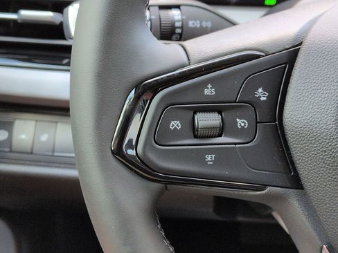 New 2027 Chevrolet Bolt LT w/ Comfort Package FWD image 12