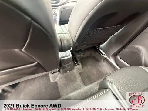 Used 2021 Buick Encore Preferred AWD/4WD image 12