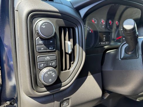 Used 2021 Chevrolet Silverado 1500 Custom AWD/4WD image 14
