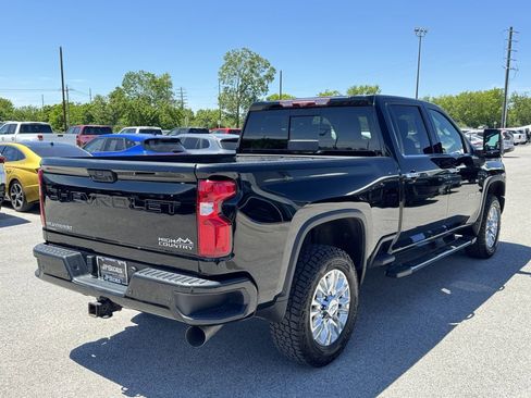 Used 2020 Chevrolet Silverado 2500 High Country w/ Z71 Off-Road Package AWD/4WD image 6