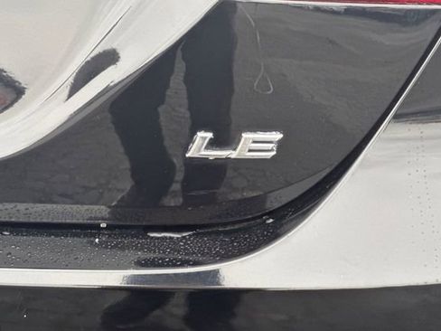 Used 2023 Toyota Camry LE image 29