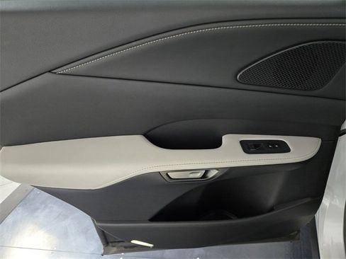 Certified 2024 Lexus RX 350 Premium w/ Accessory Package (Z1) image 19