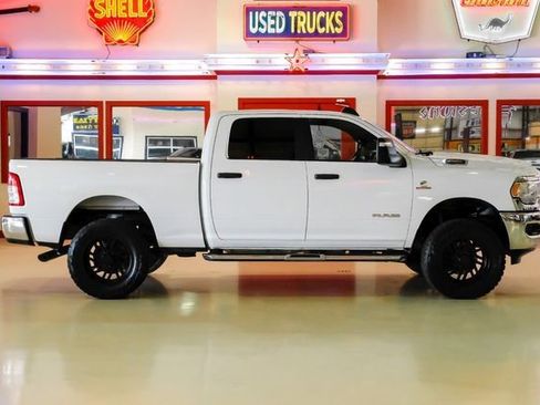 Used 2024 RAM 2500 Big Horn w/ Off Road Package AWD/4WD image 10