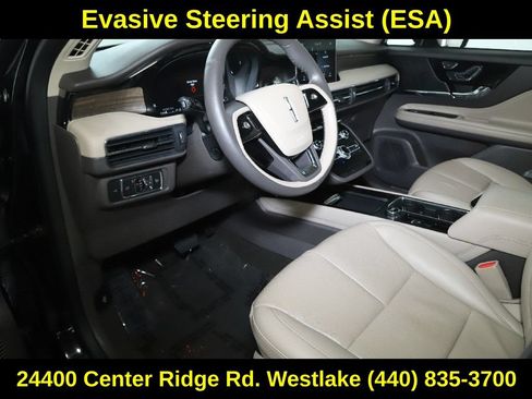 Certified 2022 Lincoln Corsair Reserve w/ Equipment Group 201A AWD/4WD image 18