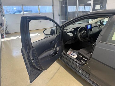 Certified 2024 Toyota Corolla LE AWD/4WD image 21