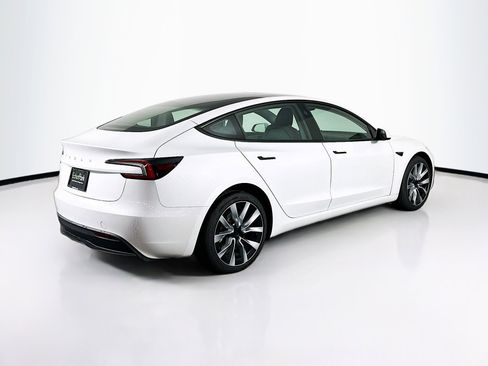 Used 2025 Tesla Model 3 Long Range RWD image 9