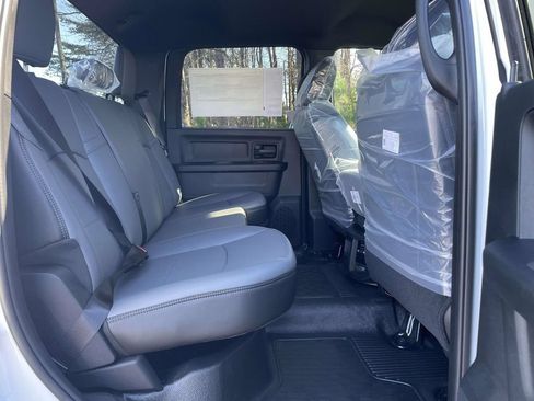 New 2026 RAM 4500 Tradesman w/ Chrome Appearance Group AWD/4WD image 17