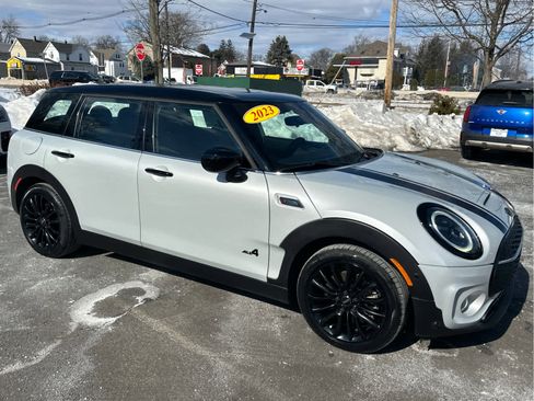 Used 2023 MINI Cooper Clubman S image 11