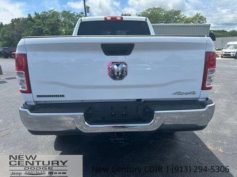 Used 2024 RAM 2500 Big Horn AWD/4WD image 4