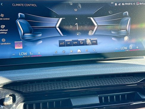 New 2026 BMW 330i Sedan image 13