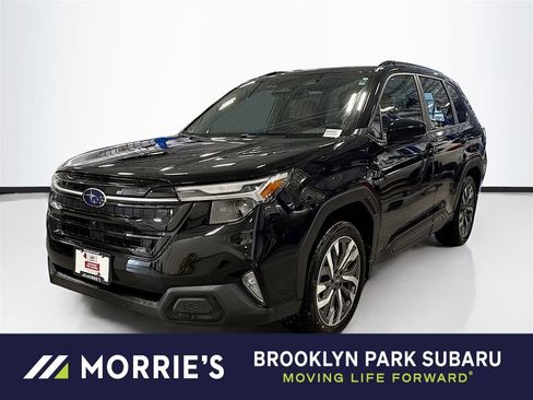 Used 2025 Subaru Forester Touring image 1