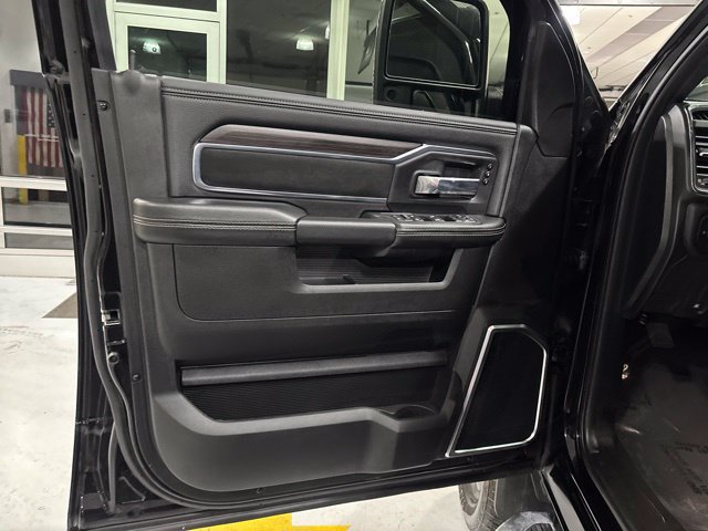 Used 2026 RAM 2500 Laramie w/ Sport Appearance Package AWD/4WD image 16
