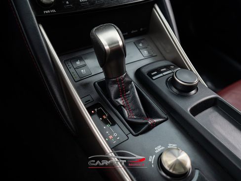 Used 2018 Lexus IS 300 F Sport w/ F Sport Package image 31