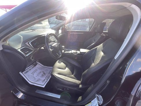 Used 2014 Ford Fusion Titanium FWD image 4