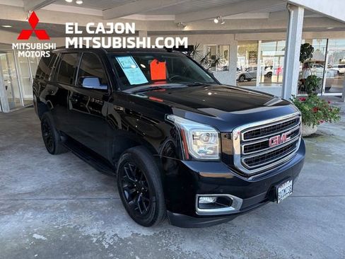 Used 2017 GMC Yukon SLE w/ SLE Value Package image 1