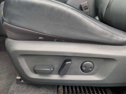 Used 2022 Nissan Rogue SV w/ SV Premium Package image 14