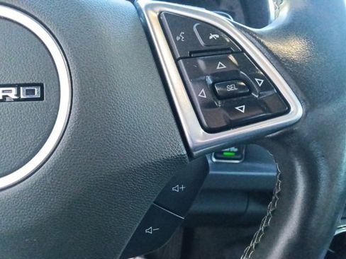 Used 2022 Chevrolet Camaro LT w/ RS Package image 18