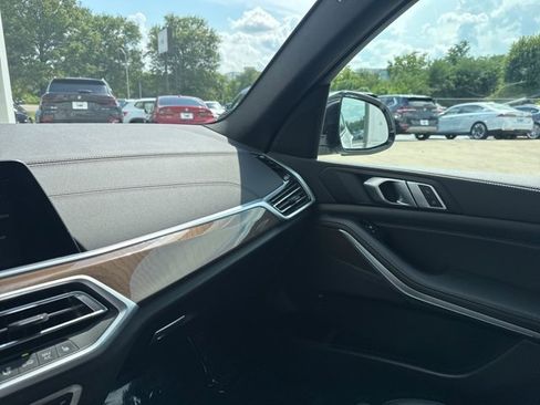 Used 2023 BMW X5 xDrive40i w/ Premium Package image 20