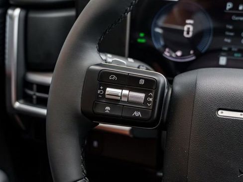 New 2026 Hyundai Santa Fe SE image 11