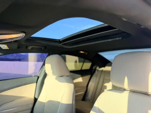 Used 2013 Dodge Charger SXT RWD image 15