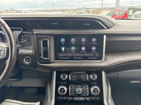 Used 2021 GMC Yukon XL Denali image 22