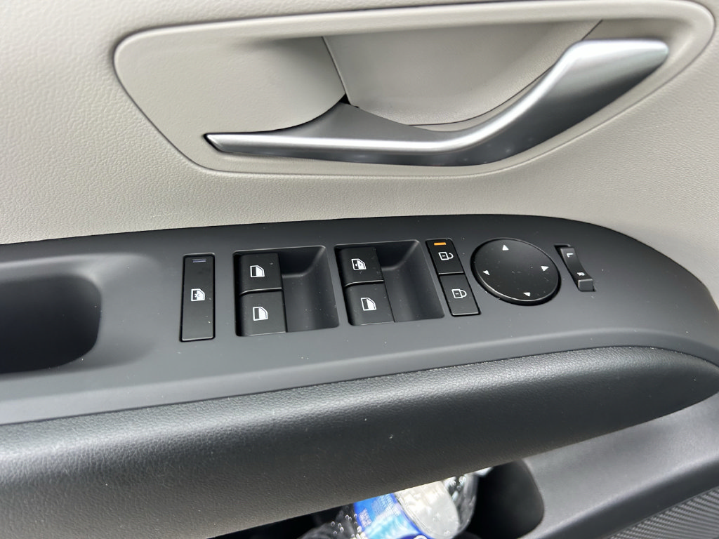 New 2026 Hyundai Tucson SE FWD image 22